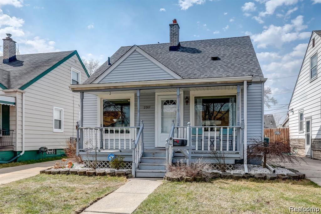 2317 Detroit Ave, Lincoln Park, MI 48146-4805