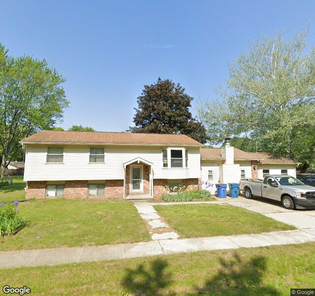 207 Elizabeth St, Montrose, MI 48457