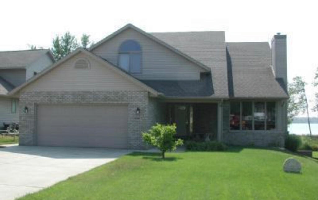 6067 W Lake Rd, Clio, MI 48420