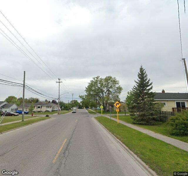 1213 S Third Ave, Alpena, MI 49707-3509