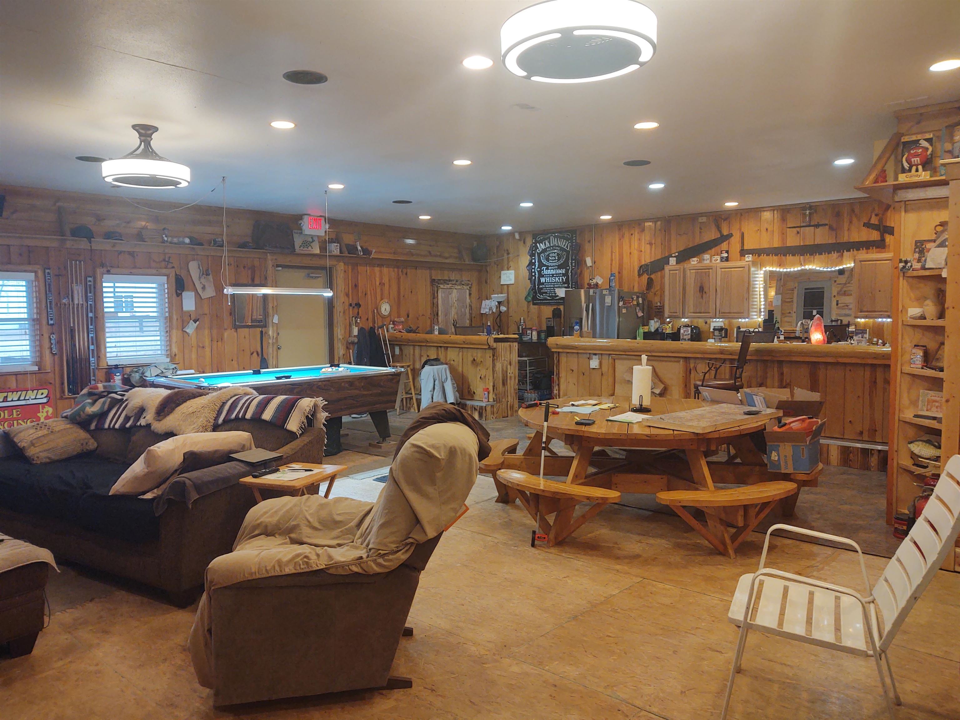 643 N Melita Rd, Sterling, MI 48659-9760