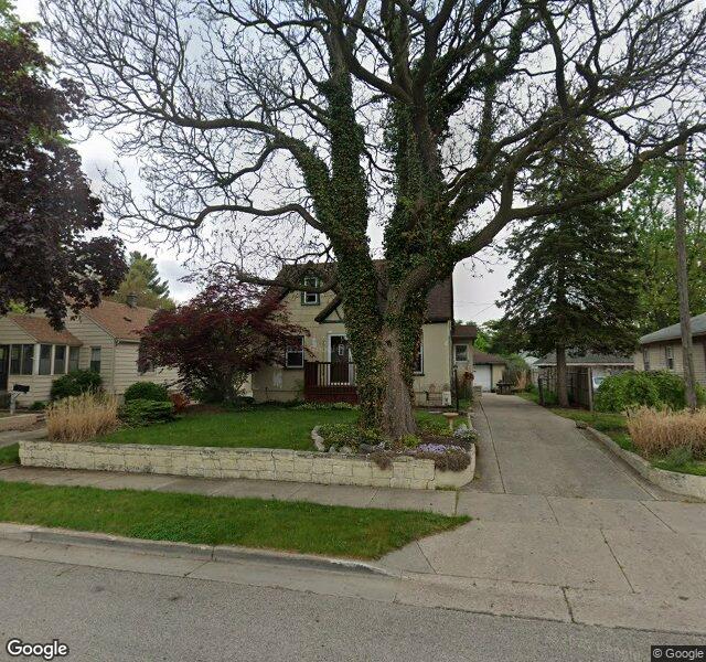 2626 Avon Ave SW, Wyoming, MI 49519-2307