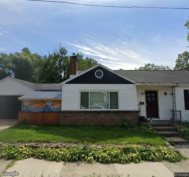 534 Hopson St NE, Grand Rapids, MI 49503-1775