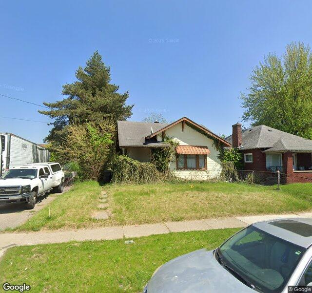 2006 Denwood Ave SW, Grand Rapids, MI 49509-1961
