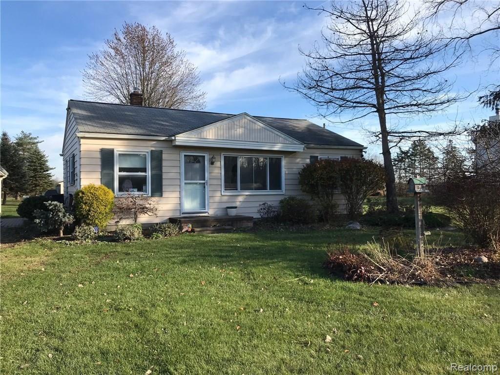 61980 Jewell Rd, Washington, MI 48094-1611