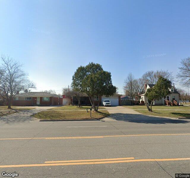 4926 FIFTEEN MILE RD., STERLING HEIGHTS, MI 48310-5101