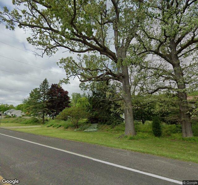 20528 Bedford Rd N, Battle Creek, MI 49017-8869