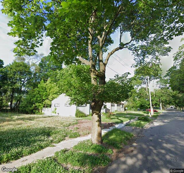 601 W Alma Ave, Flint, MI 48505-2021