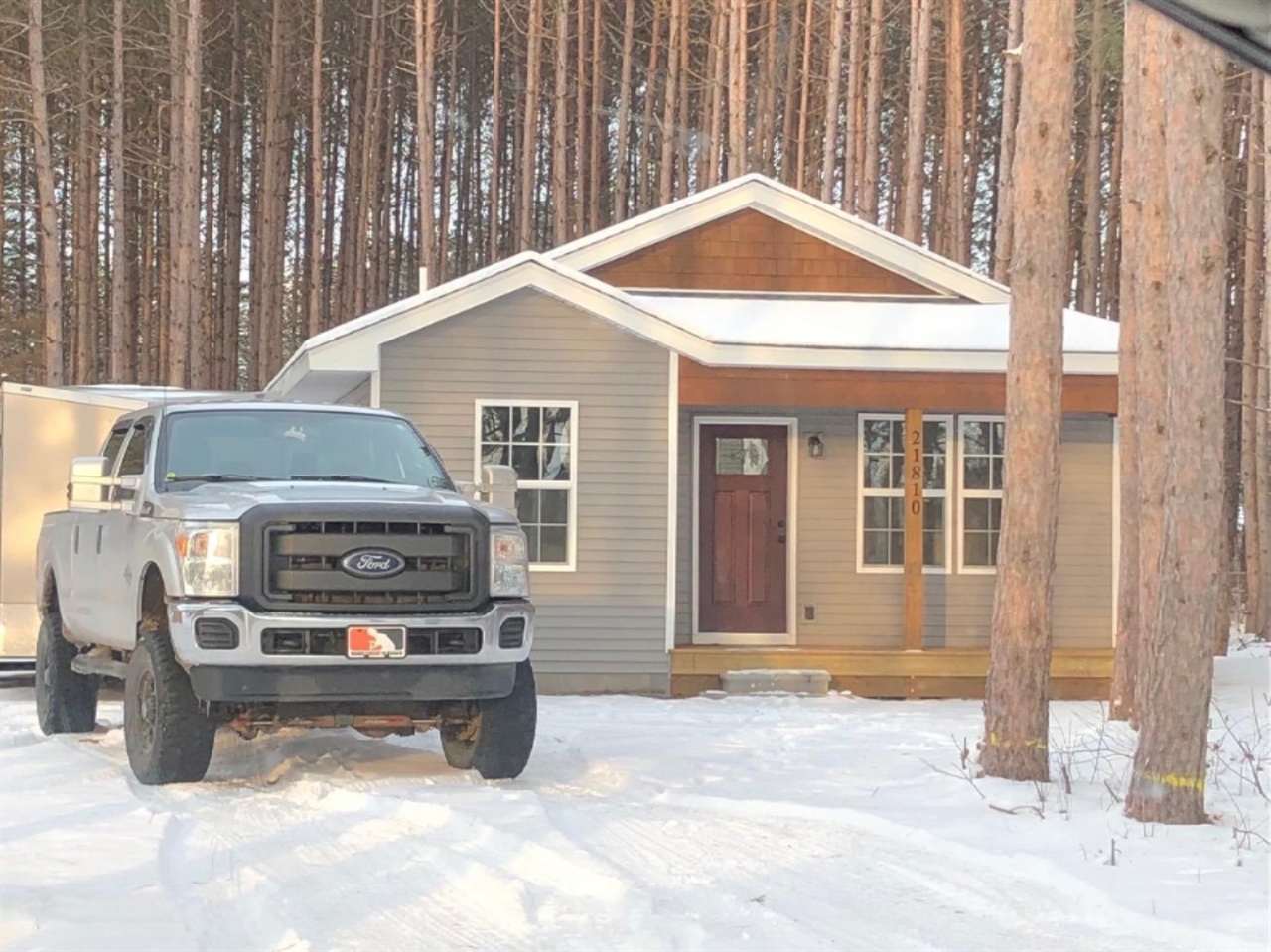 21810 9 Mile Rd, Reed City, MI 49677