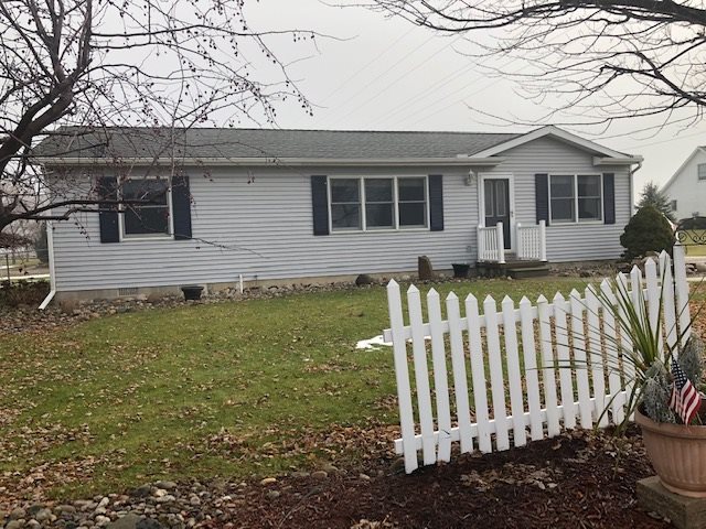 2005 Bradleyville Rd, Reese (tuscola), MI 48757-9217