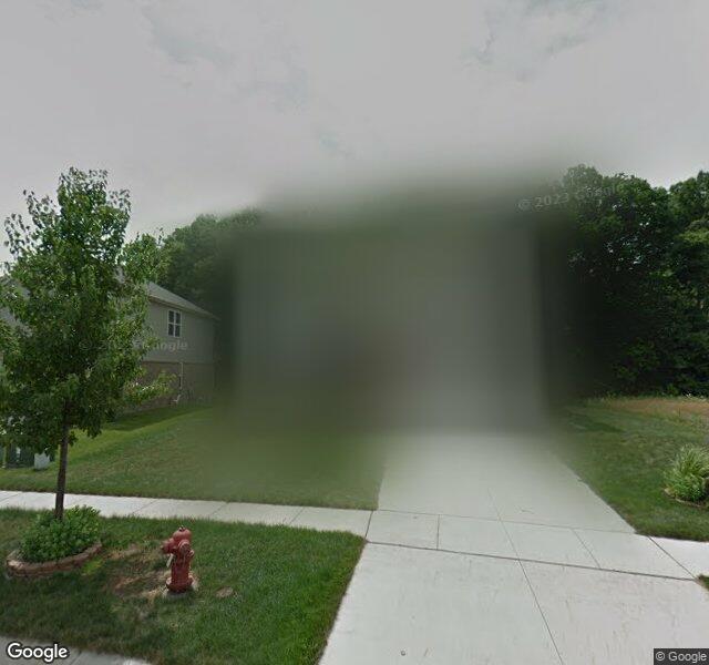 42711 N Cumberland Dr, Belleville, MI 48111