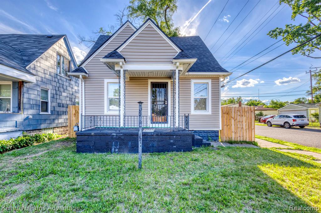 20257 Stoepel Street, Detroit, MI 48221-1393