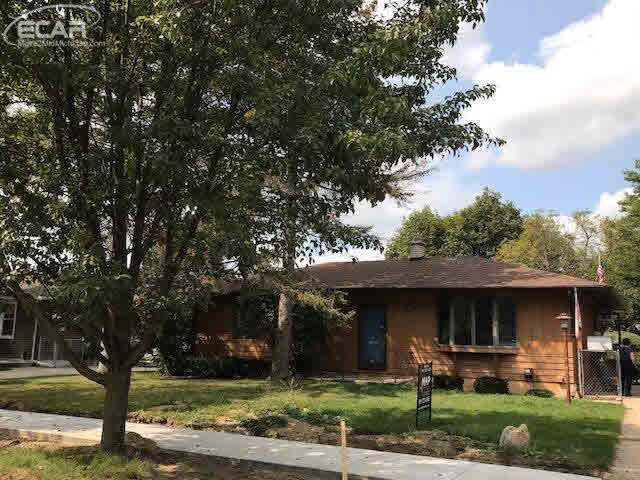 5286 Worchester Dr, Swartz Creek, MI 48473