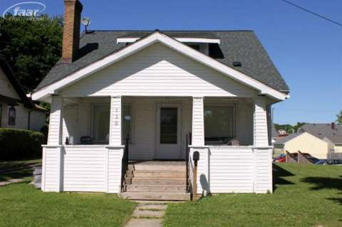 710 N Chevrolet Ave, Flint, MI 48504