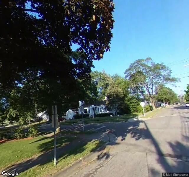 1225 Woodbine Ave, Lansing, MI 48910-2674
