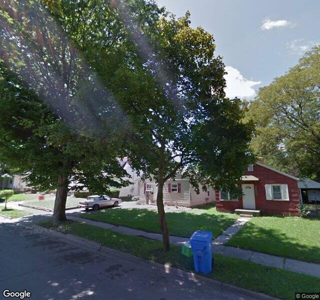 1328 Comfort St, Lansing, MI 48915-1408