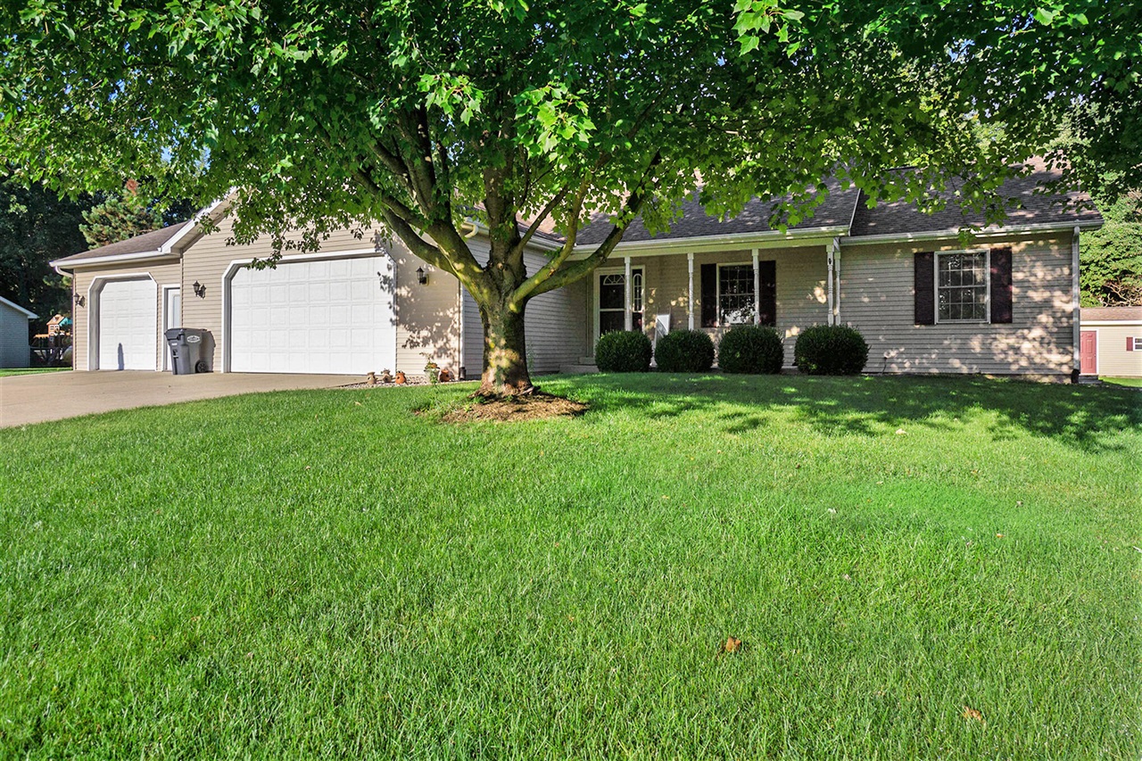 7465 Red Rock Trl, Kalamazoo, MI 49009