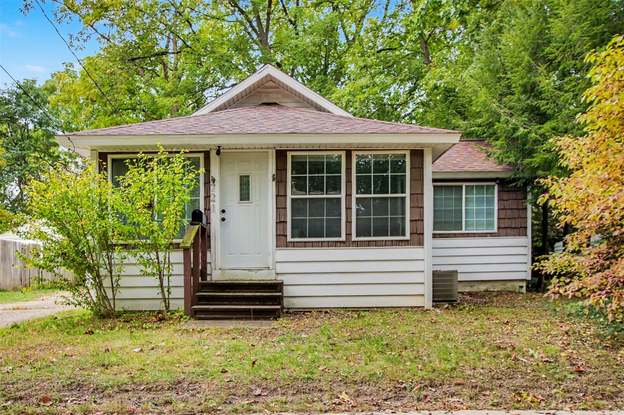 721 N Dartmouth St, Kalamazoo, MI 49006-3021