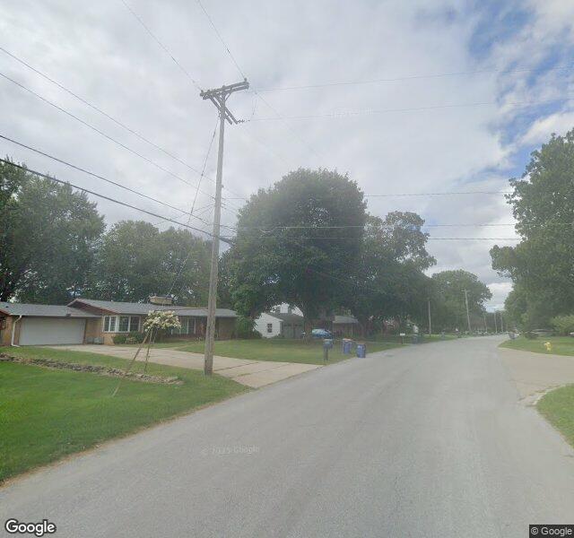 1827 Millbrook Street SE, Grand Rapids, MI 49508-2620