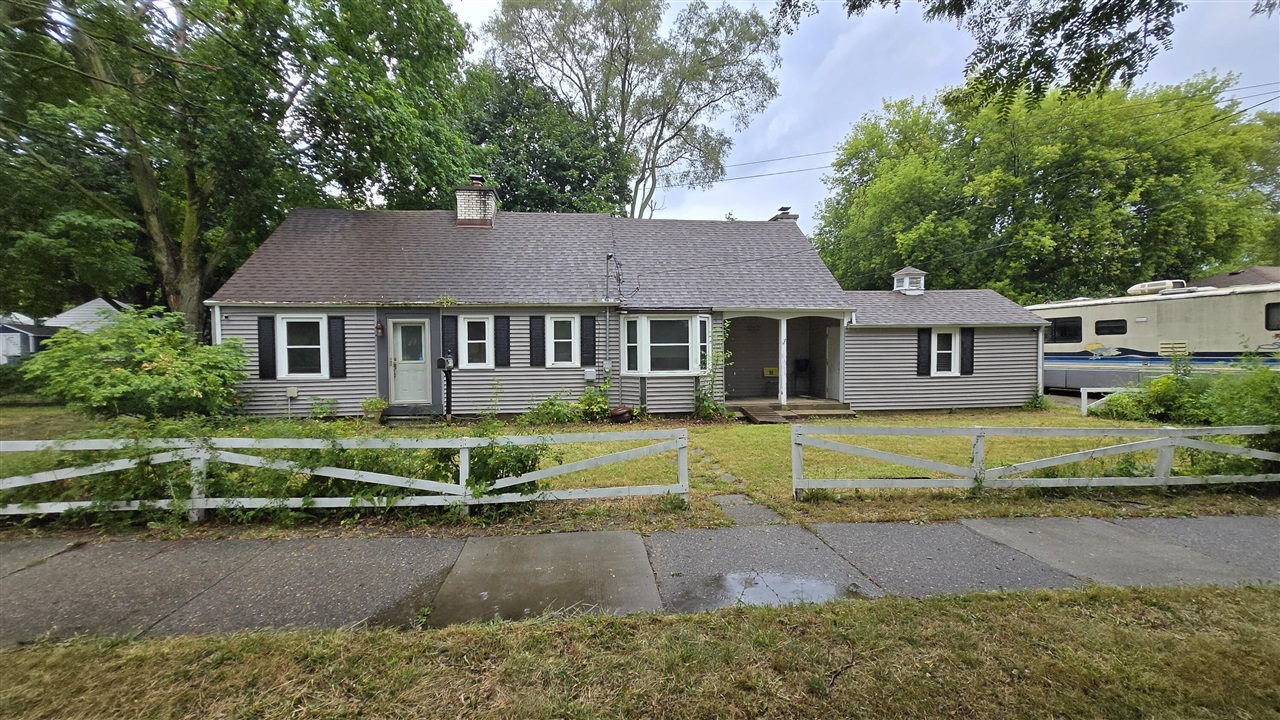 1339 Fuller Ave NE, Grand Rapids, MI 49505-5534