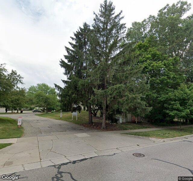 4216 Eastcastle Ct SE, Grand Rapids, MI 49508-8723