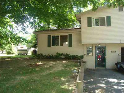 4330 Tommy Armour Dr, Flint, MI 48506-1430