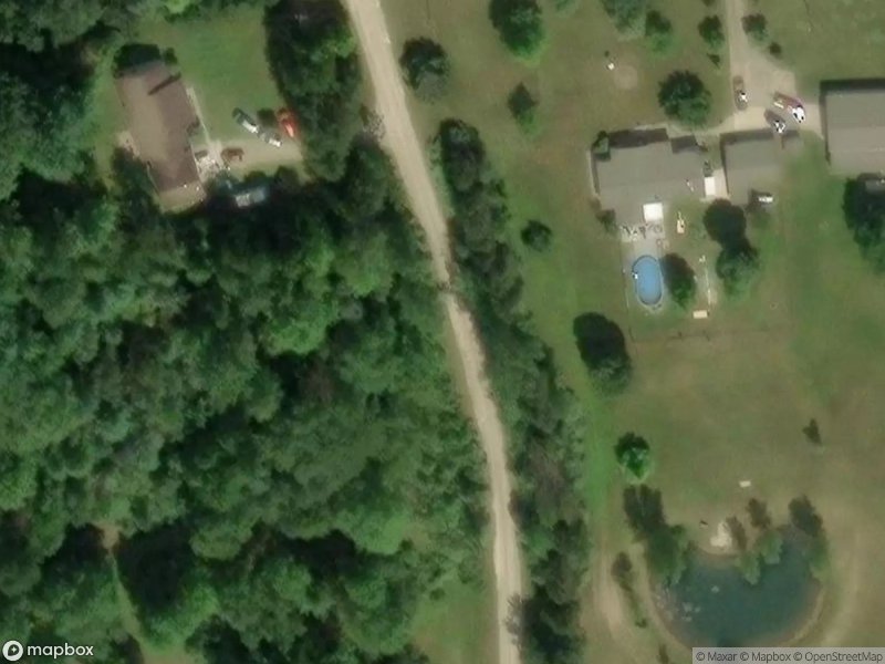 5435 Snow Den Trl, Columbiaville, MI 48421-9392