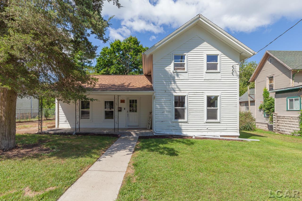 314 N Maple Grove Ave, Hudson, MI 49247-1420