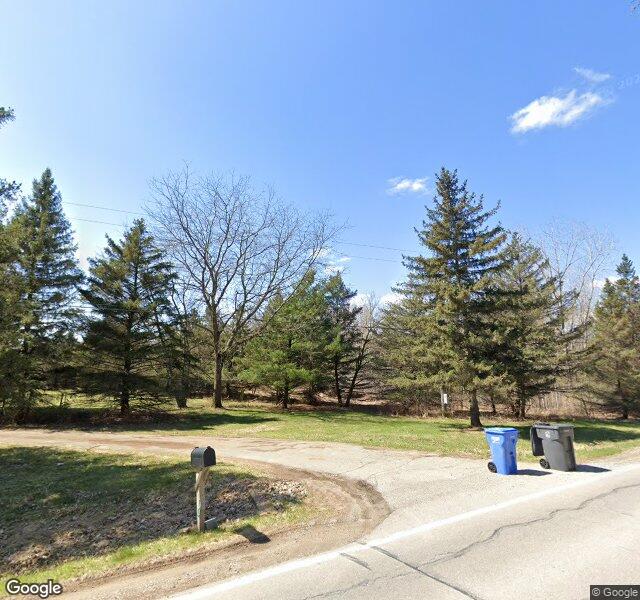 2855 E Coon Lake Rd, Howell, MI 48843-9419