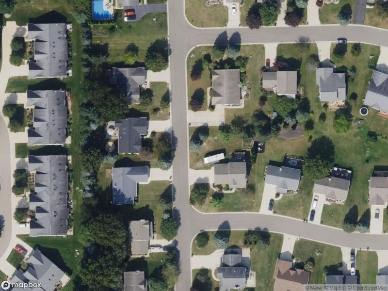 2378 Hickory Circle Dr, Howell, MI 48855-6415