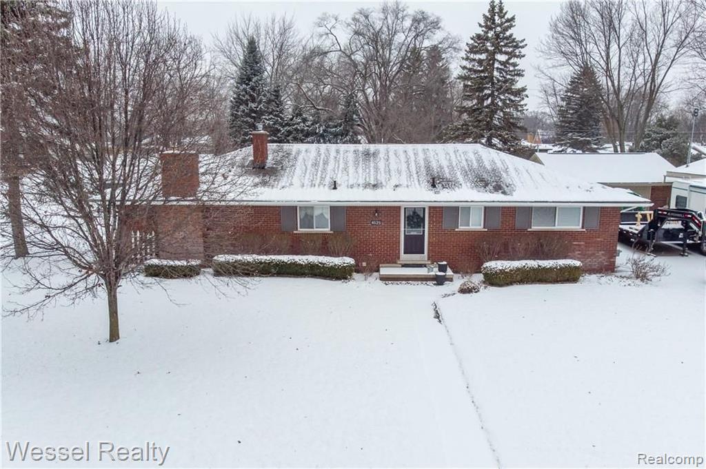 4525 Beuren St, Shelby Twp., MI 48316-4029