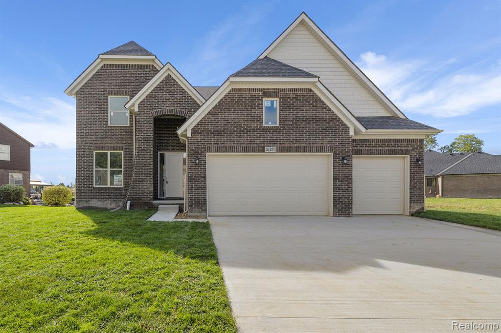 54237 Carrigan Dr, New Baltimore, MI 48047-5866