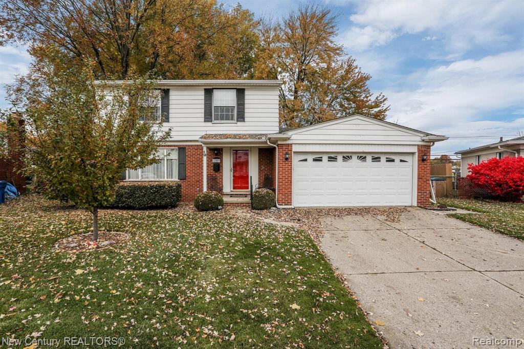 12009 Diegel Rd, Warren, MI 48093-3034