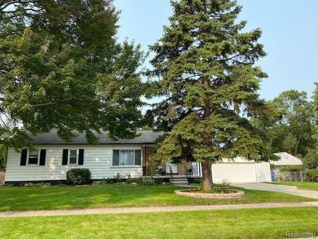 23421 Beierman Ave, Warren, MI 48091-3164