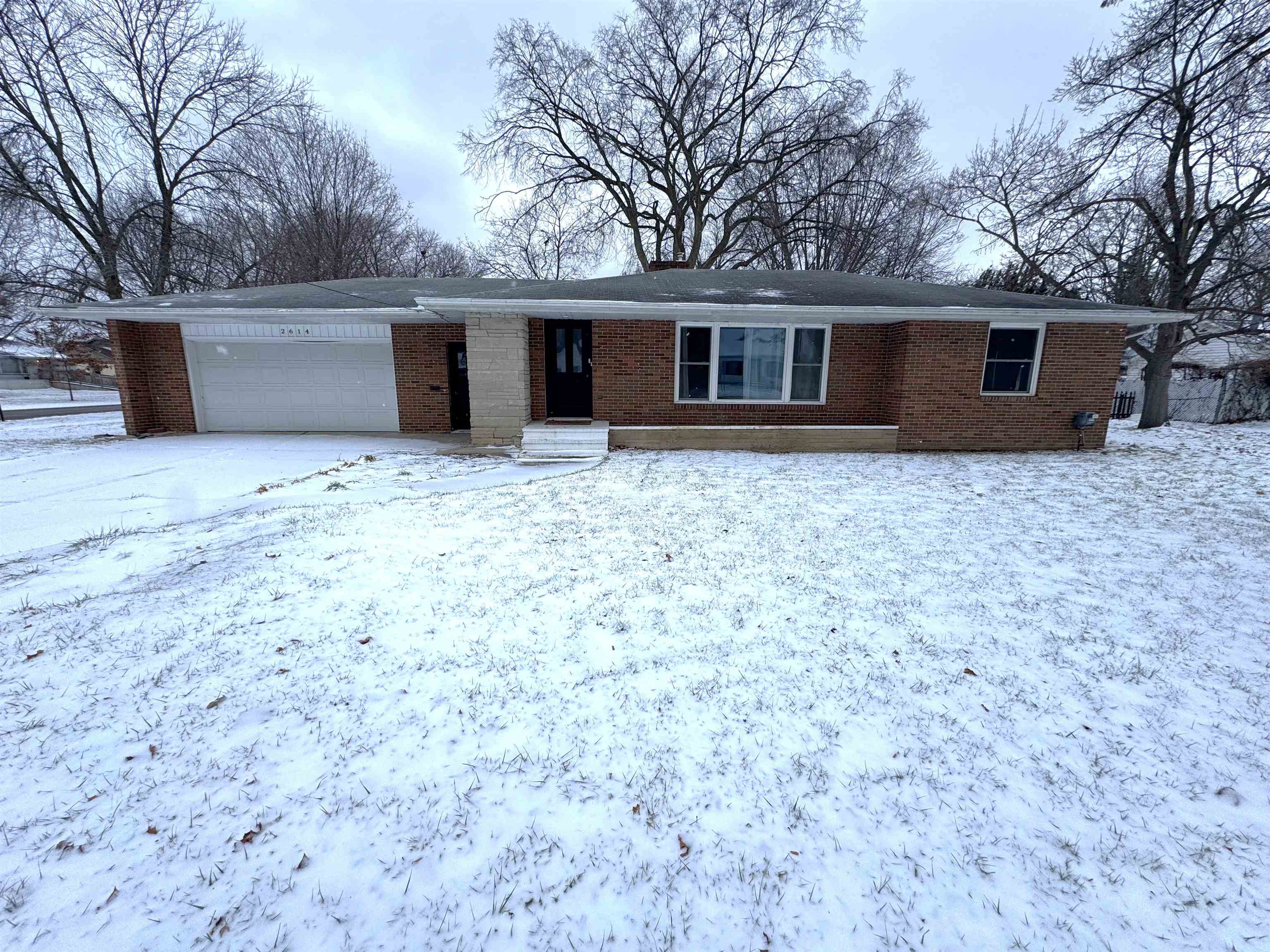2614 Jefferson Avenue, Midland, MI 48640-4503