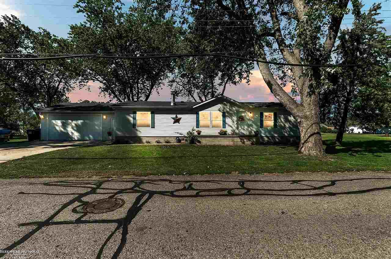 4743 Huron St, Newport, MI 48166-9518