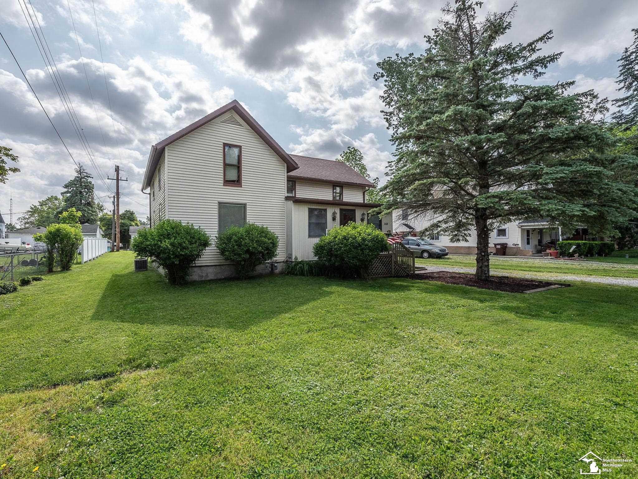2835 Southwick St, Ida, MI 48140-9586