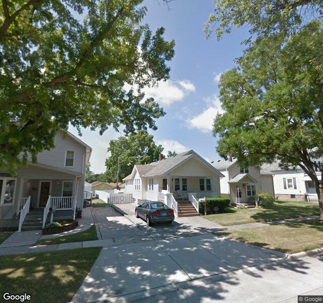 699 E 7th St, Monroe, MI 48161-1203