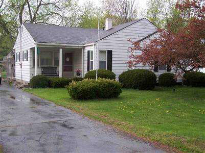 3285 Mills Acres St, Flint, MI 48506-2130