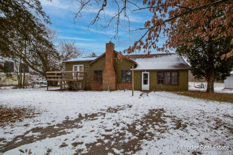 11220 Cedar St, Gowen, MI 49326-9624