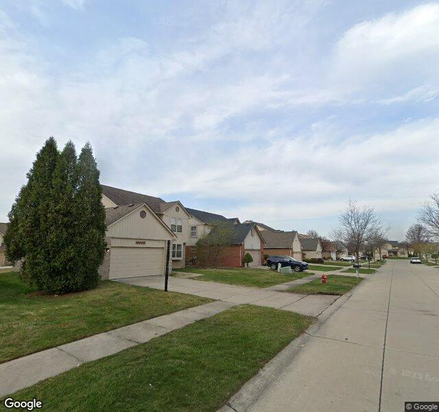 2614 Parasol Dr, Troy, MI 48083-2427