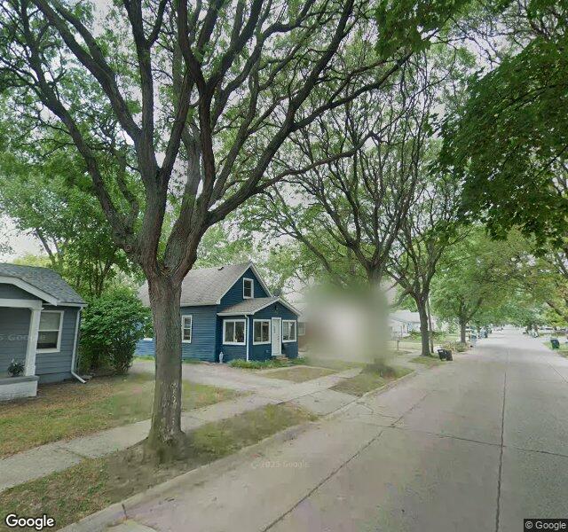 1821 East Meyers Avenue, Hazel Park, MI 48030-2186