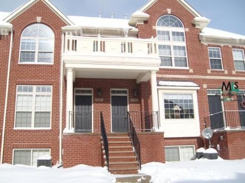 3181 Newbury Pl, Troy, MI 48084-7033