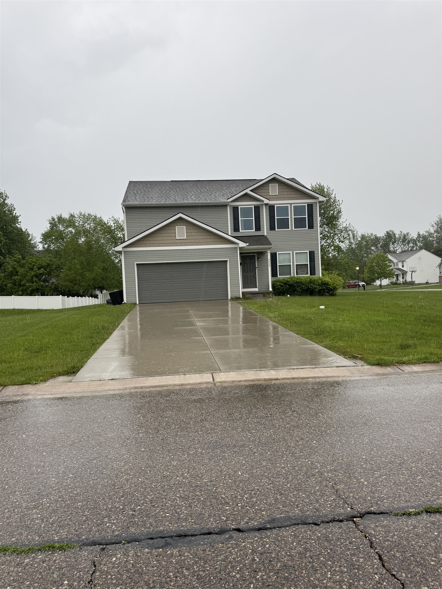 4424 KRISTINA DRIVE, Grand Blanc, MI 48439-7657