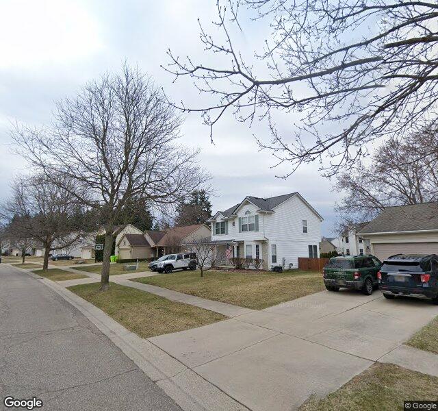 943 S PARKWOOD DR, South Lyon, MI 48178-1676
