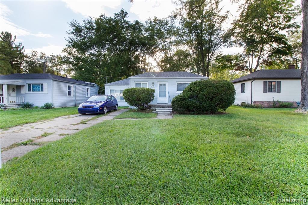 22903 Power Road, Farmington, MI 48336-4050