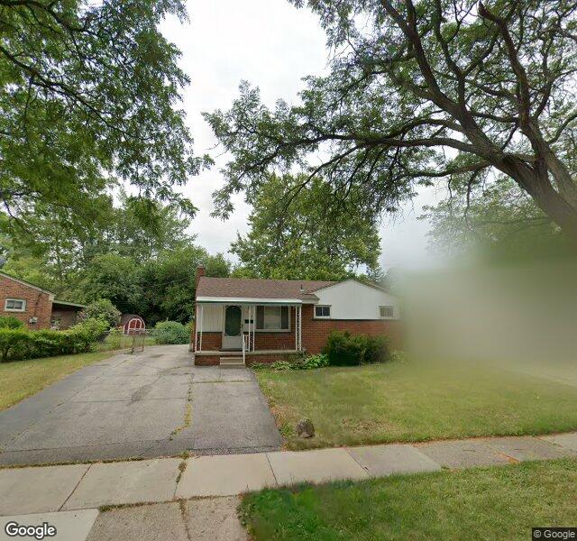 508 Linda Vista Dr, Pontiac, MI 48342-1747
