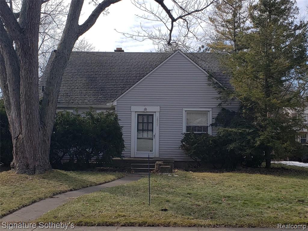 2855 Cummings Ave, Berkley, MI 48072-1089
