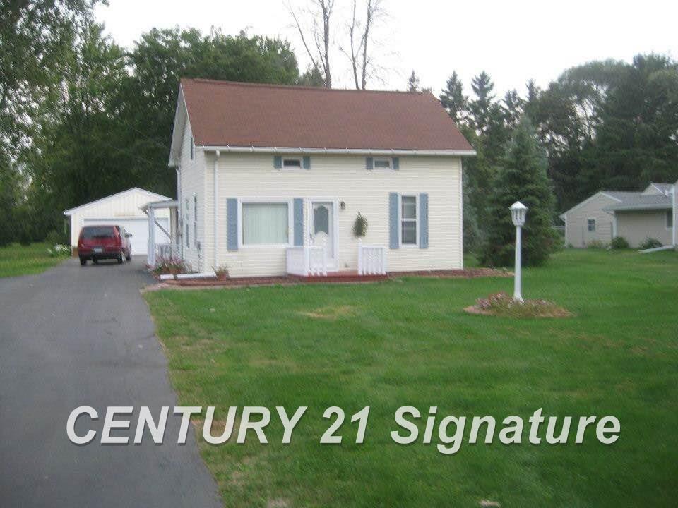 7415 SWAN CREEK RD, Saginaw, MI 48609-5330