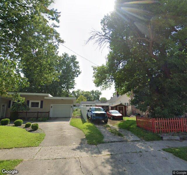 3350 Binscarth Ave, Saginaw, MI 48602-3203